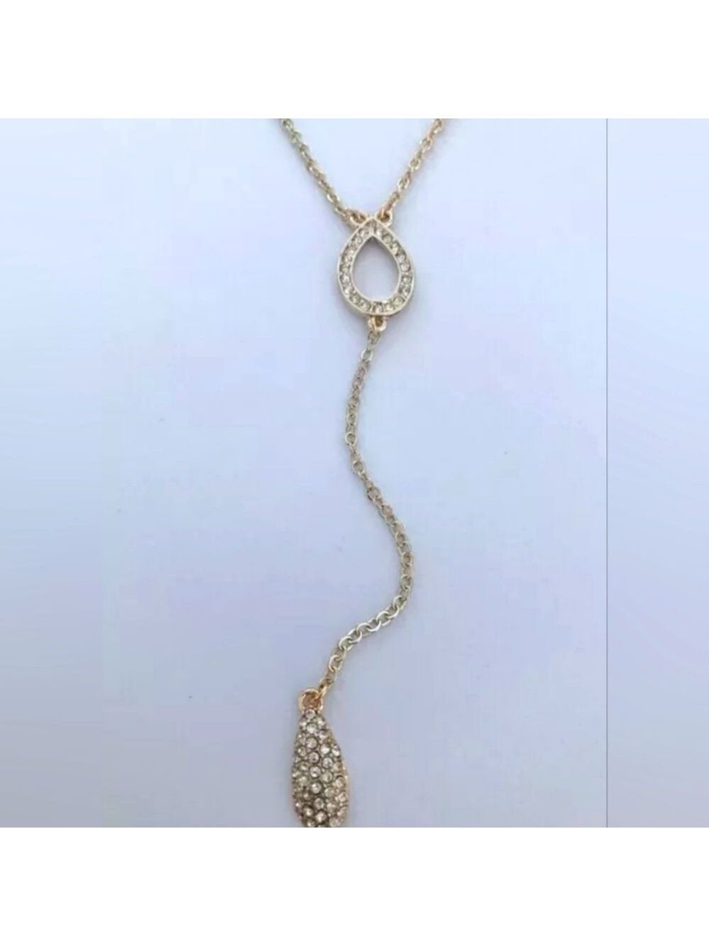 WHITE HOUSE BLACK MARKET GOLD TONE CUT CRYSTAL 31"-33" NECKLACE NWOT